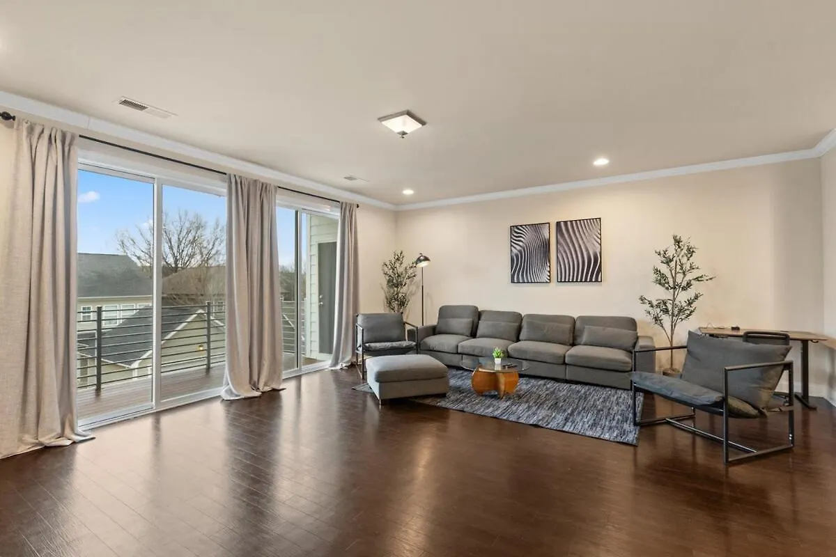 Holiday home Luxurious King 3Br Townhouse In Uptown Charlotte! Villa United States